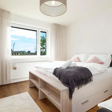 Homeawayhome By The River Ceske Budejovice Exterior photo