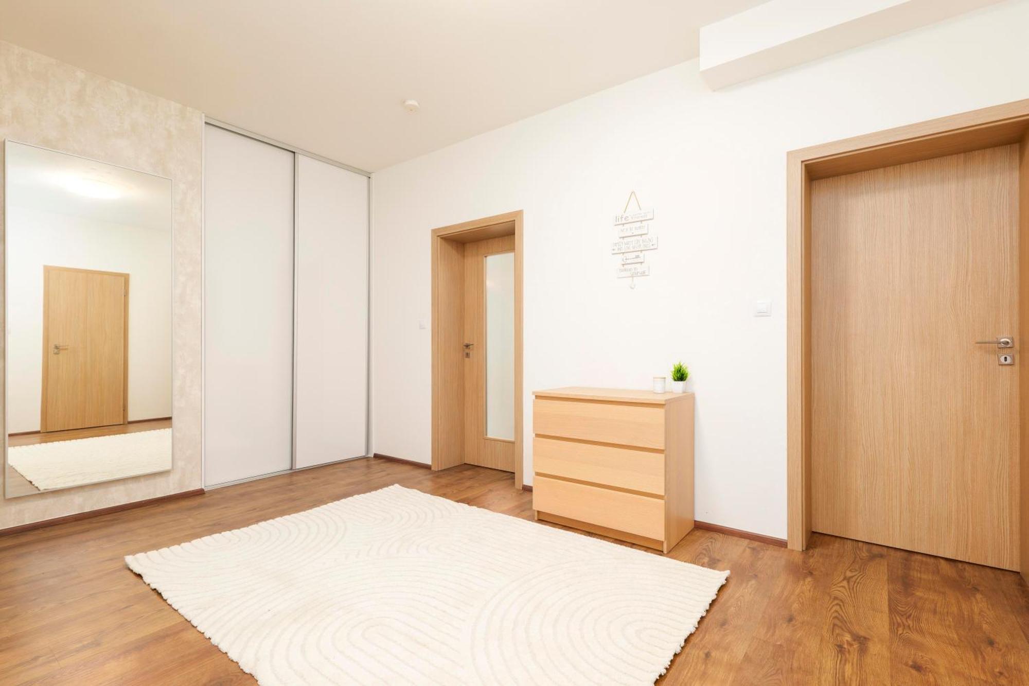 Homeawayhome By The River Apartment Budweis